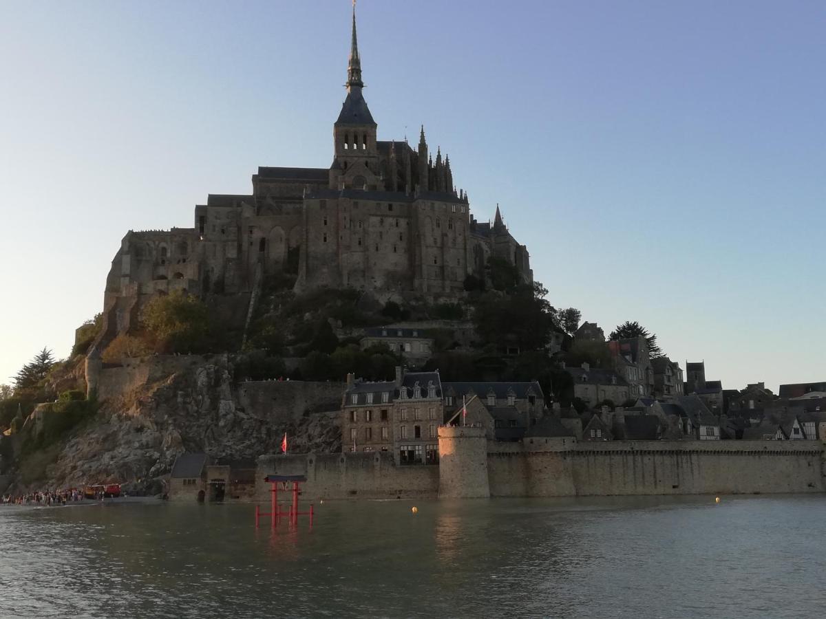 Bed & Breakfast Chambres D'hotes Les Fleurettes En Baie Du Mont Michel Saint-Marcan